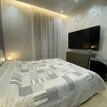 Apartamento Pie-dani Chic House