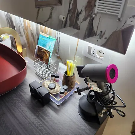 Apartment Pie-dani Chic House Piacenza